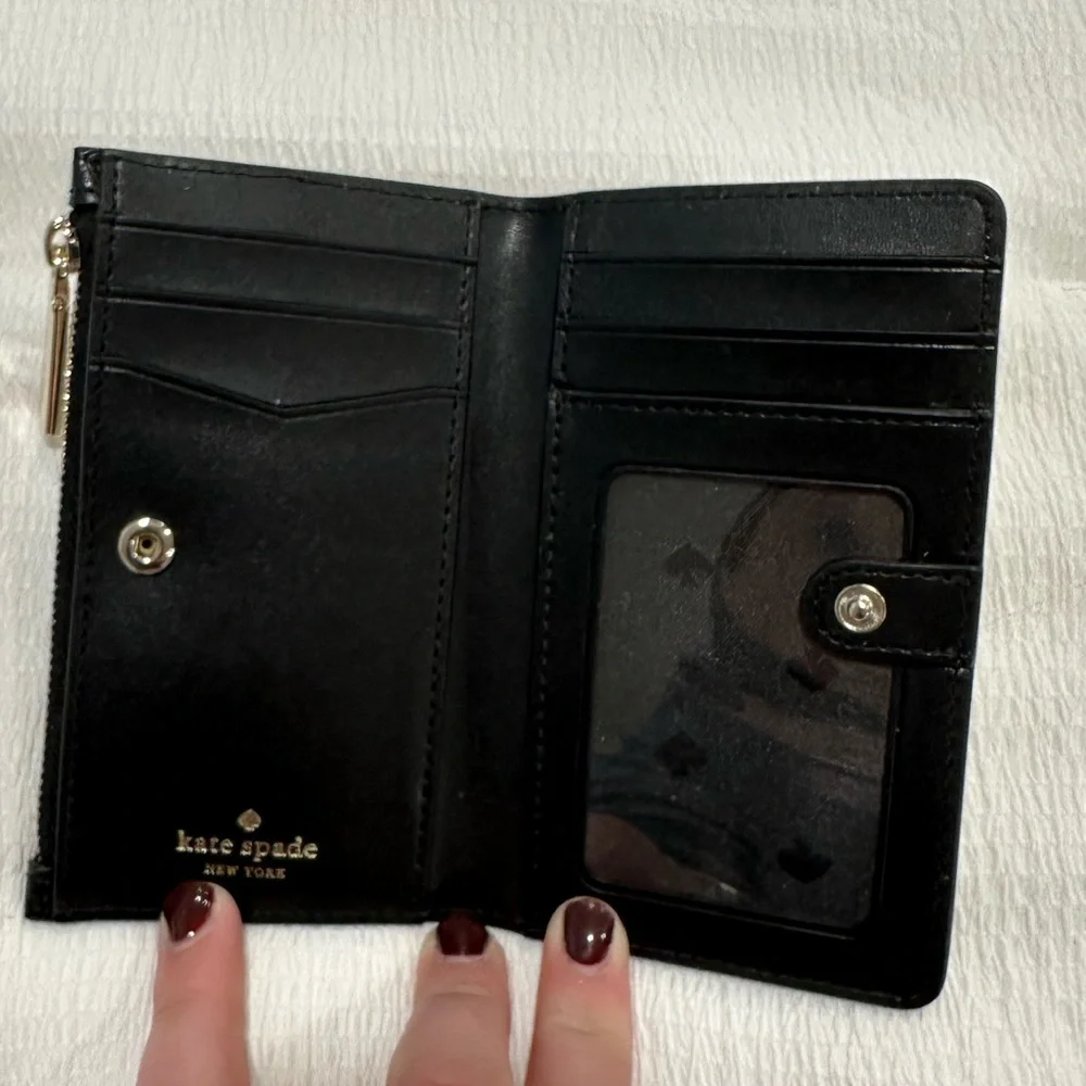 Kate Spade Wallet - Picture 3 of 3